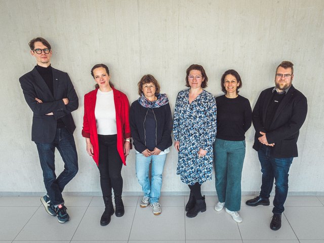 Gruppenfoto von 6 Kolleg*innen des Strukturwandelreferats