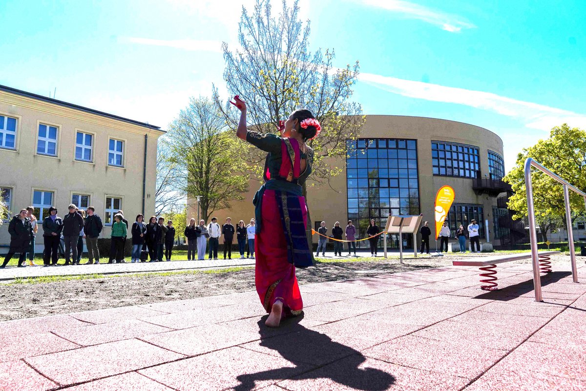 ndischer Tanz der BTU-Absolventin Dipannita Banik.