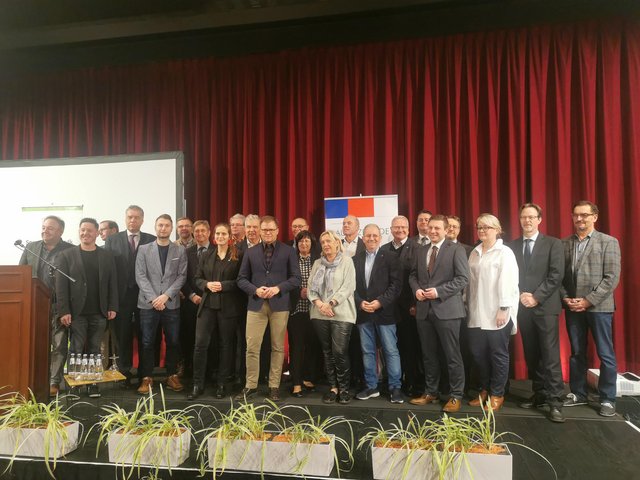 Participants of the Great Lusatia Round on November 24, 2023 in the Spremberg Spree Cinema.