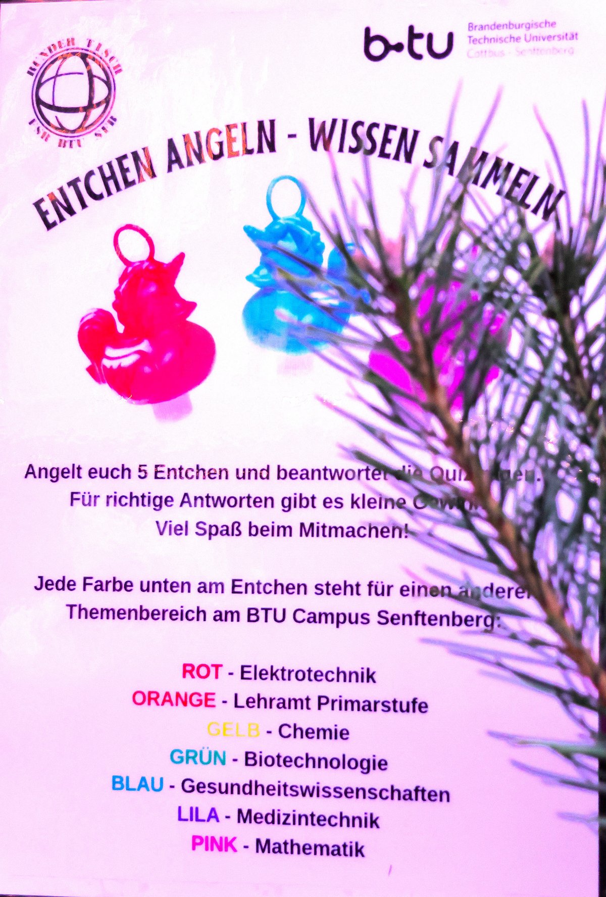 Poster advertising the offerings of BTU students at the Senftenberg Christmas market.