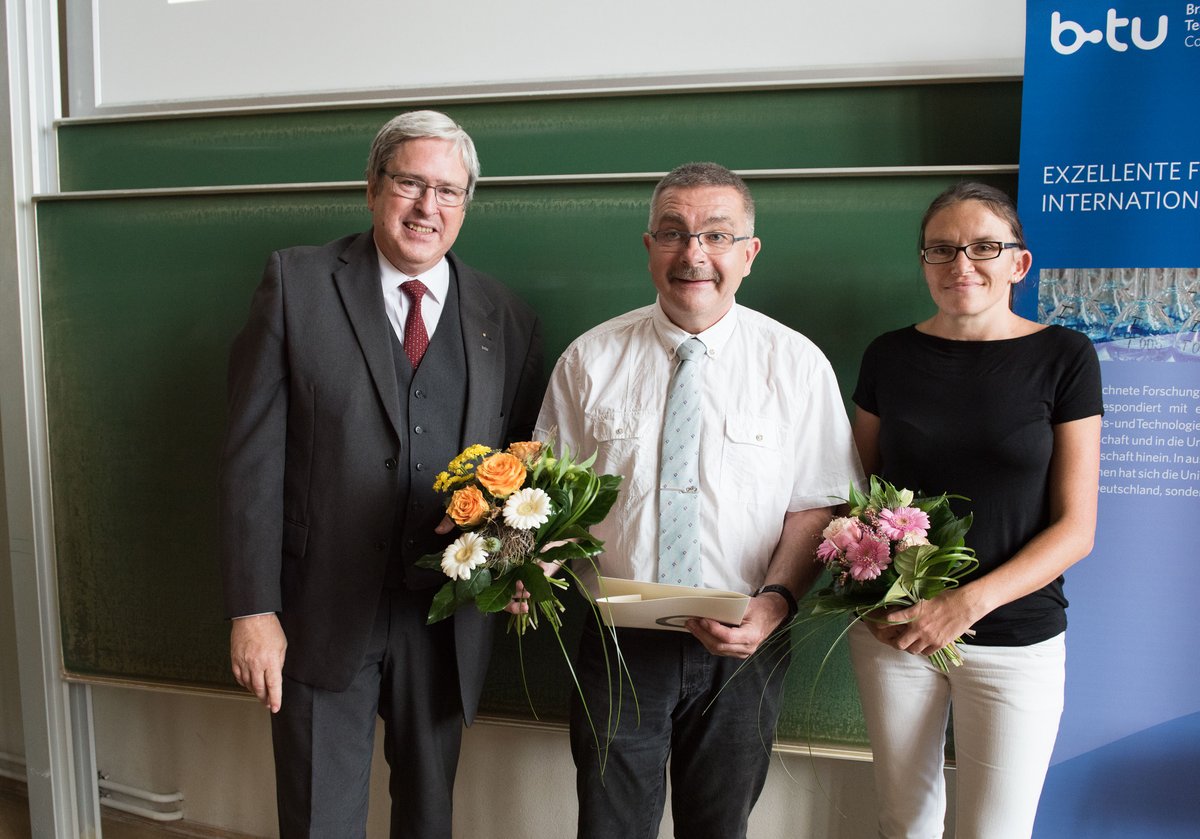 Prof. Dr.-Ing. Erhard Stein und die akademische Mitarbeiterin Sindy Schmidt waren die Preisträger 2015