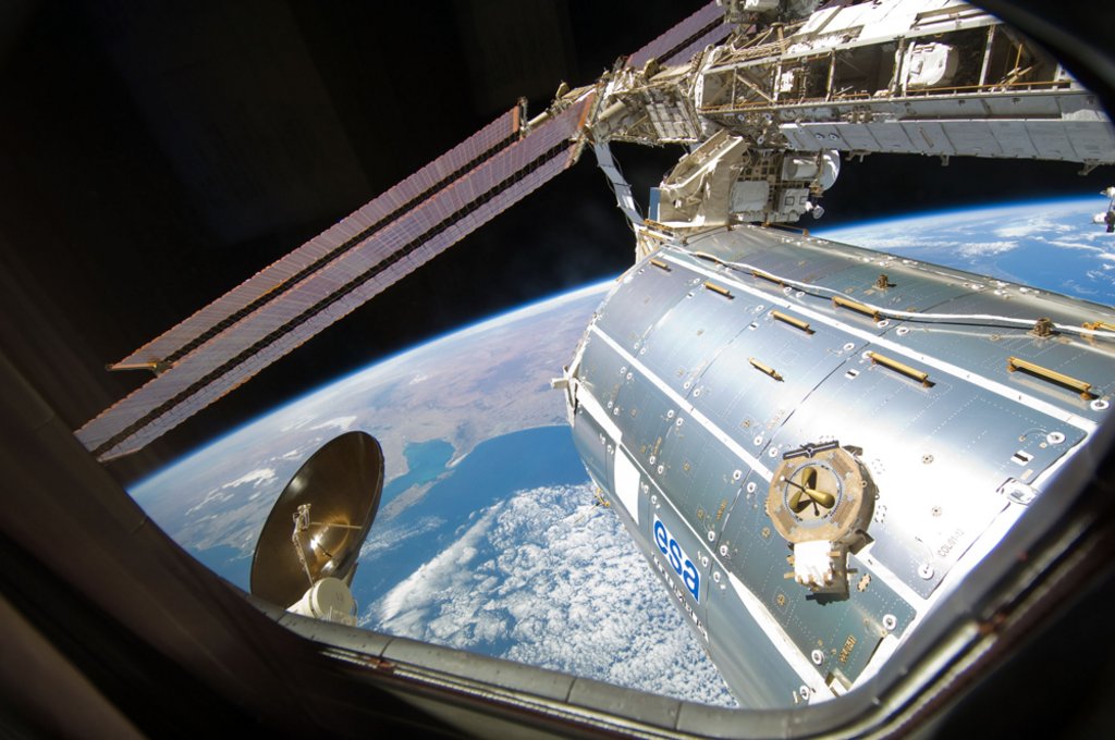 Blick auf das europäische Labor Columbus auf der Internationalen Raumstation ISS
