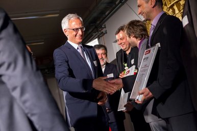 Gratulation zum 2. Platz des Lausitzer WissenschaftsTransferpreis 2015