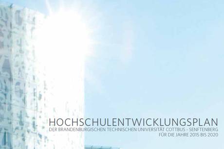 Titelbild des Hochschulentwicklungsplans mit IKMZ Foto