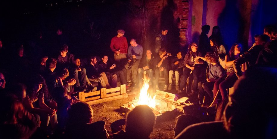 Meet & Greet Bonfire