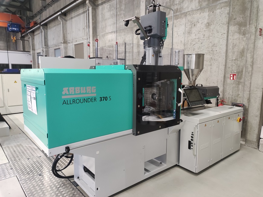 Foto der Spritzgießmaschine Arburg Allrounder 370 S