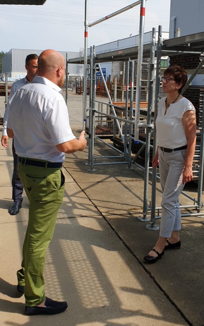 Besuch von Ministerin Schneider bei Altrad Plettac Production GmbH