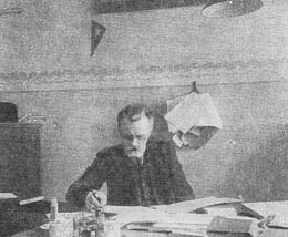 Vladimir Gregorjewitsch Šuchov Chefingenieur Quelle: KOVEL’MAN 1961, S. 45, o.A.