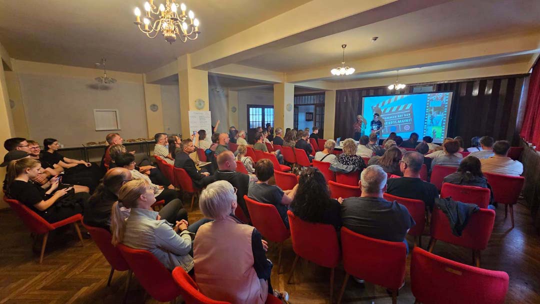 Abschlussveranstaltung mit Filmvorführung am 22. August im Kulturhaus Plessa (© T. Scholz)