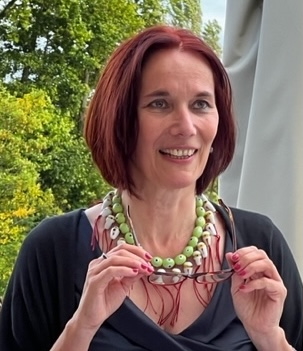 Porträt Prof. Astrid Schwarz
