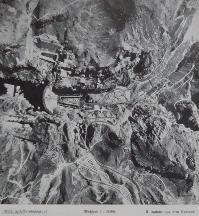 Detailed view of the current image