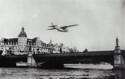 Detailed view of the current image