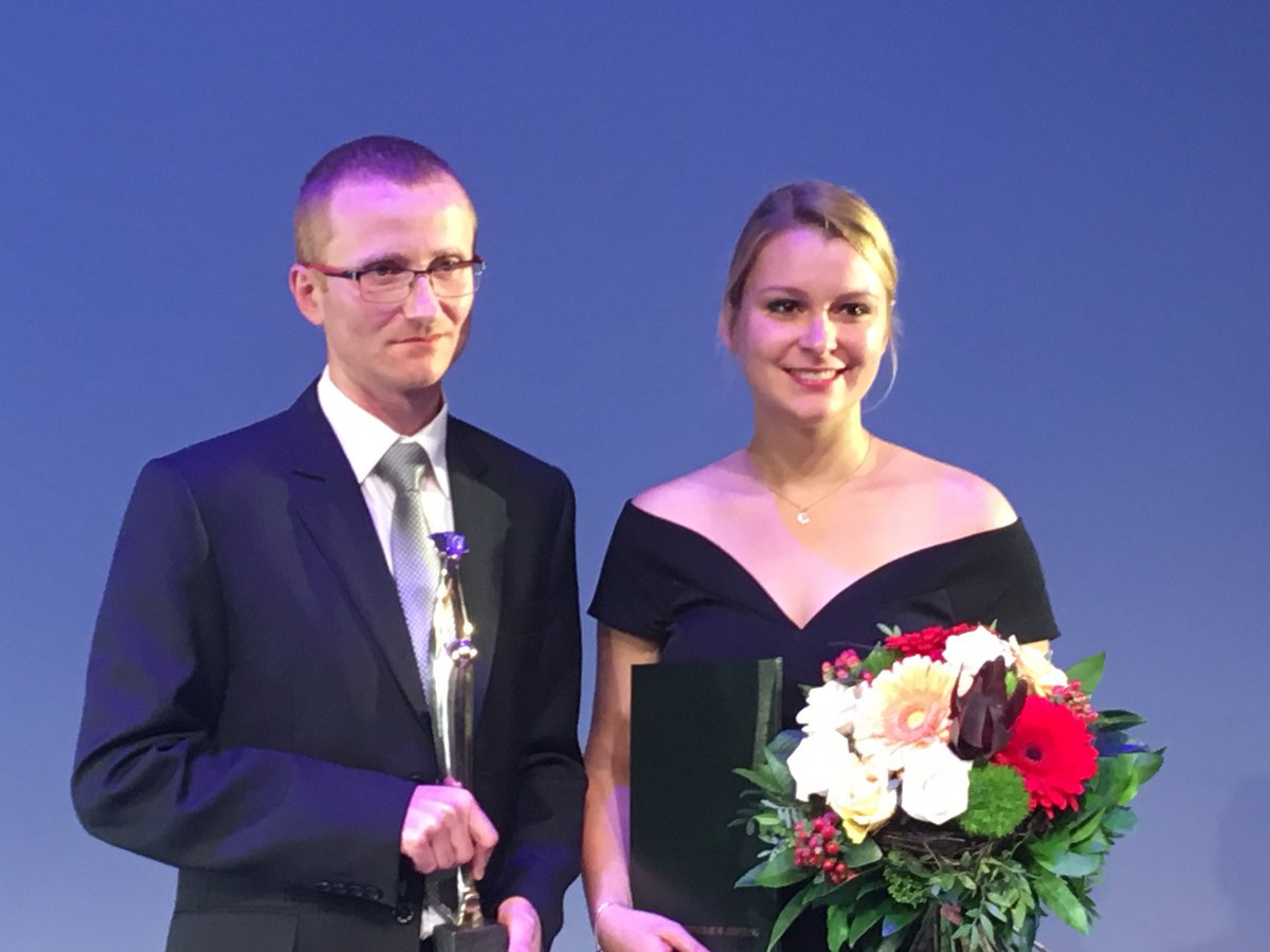 BTU-Preisträger Lukasz Lopacinski und Caroline Krebs bei der Max-Grünebaum-Preisverleihung 2017