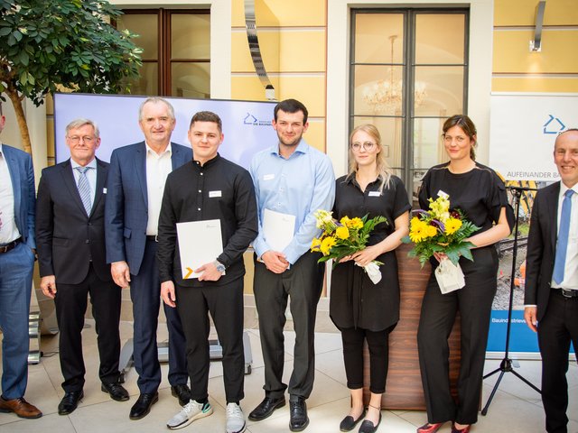 Gruppenbild von der Preisverleihung