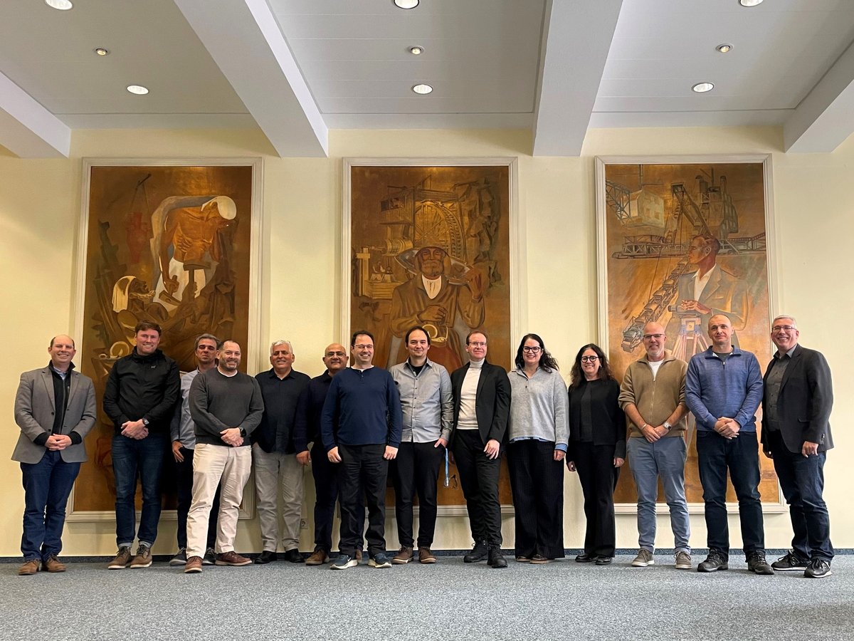 Gruppenfoto mit an den Gesprächen teilnehmenden Wissenschaftler*innen der Bar-Ilan Universität und der BTU am Campus Senftenberg.