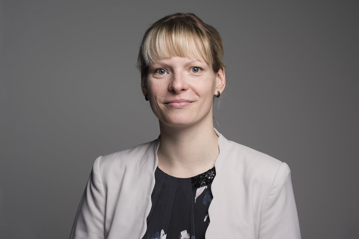 Dr. Anika Noack, wissenschaftliche Mitarbeiterin im Projekt "Innovation Hub 13" sowie am Lehrstuhl Wirtschafts- und Arbeitssoziologie