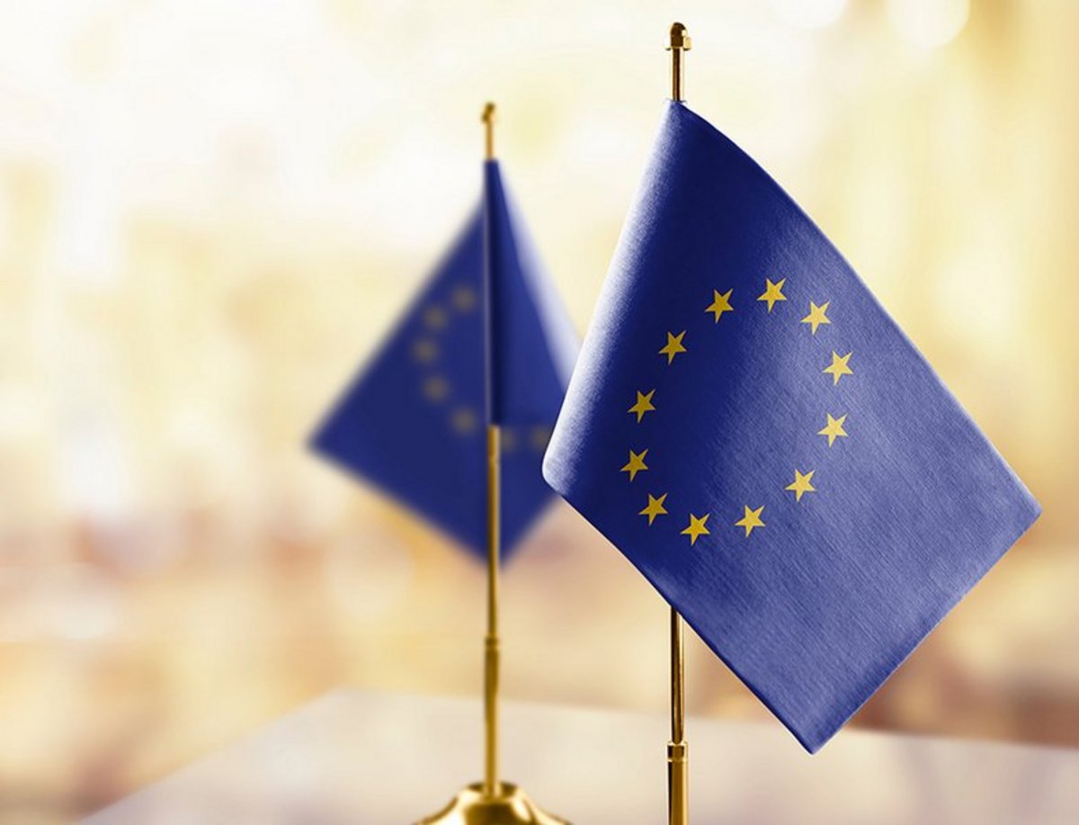 Europaflaggen,  Foto: butenkow/AdobeStock 