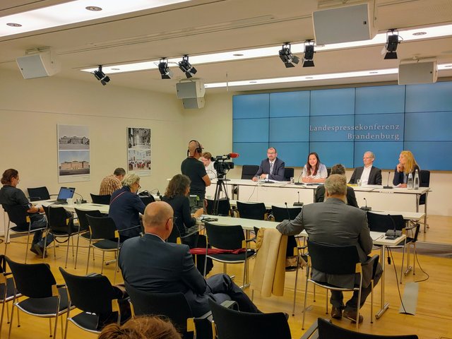 Bild aus der Pressekonferenz