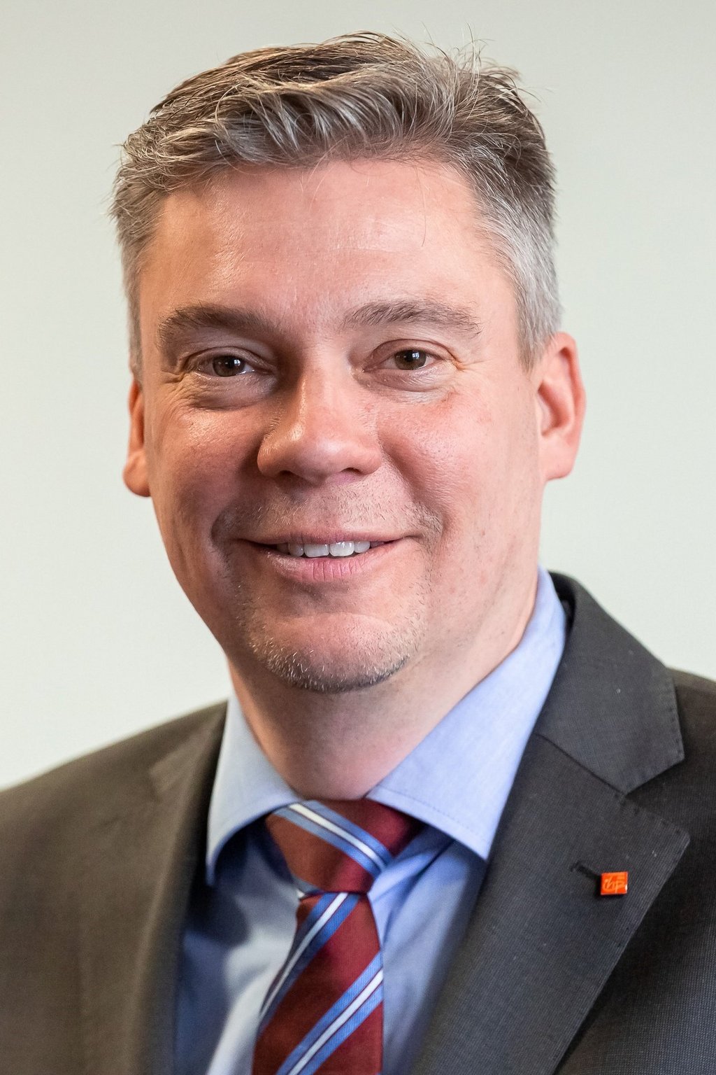 Gerhard Kahmen Gerhard Kahmen