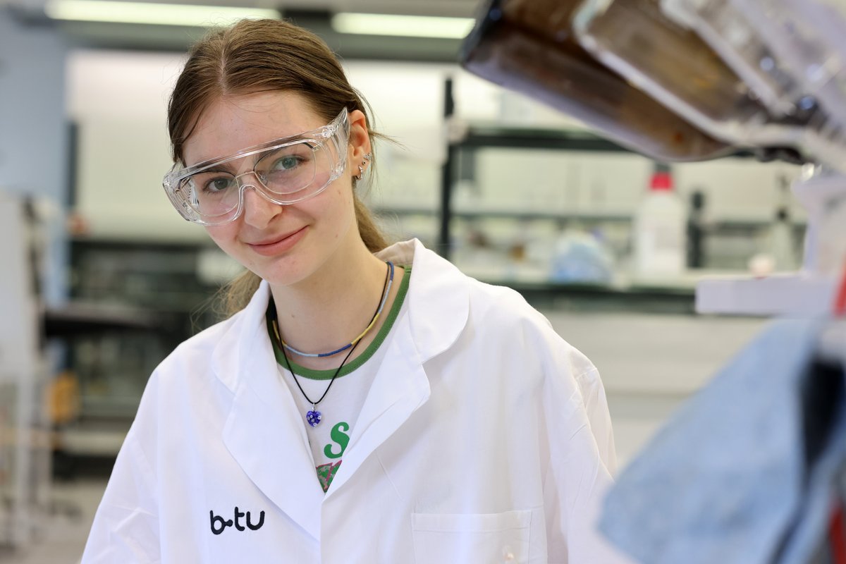 Portrait of Gabriela Lozanova from Sofia at the MINT-EC-Camp at the BTU. Photo: Steffen Rasche