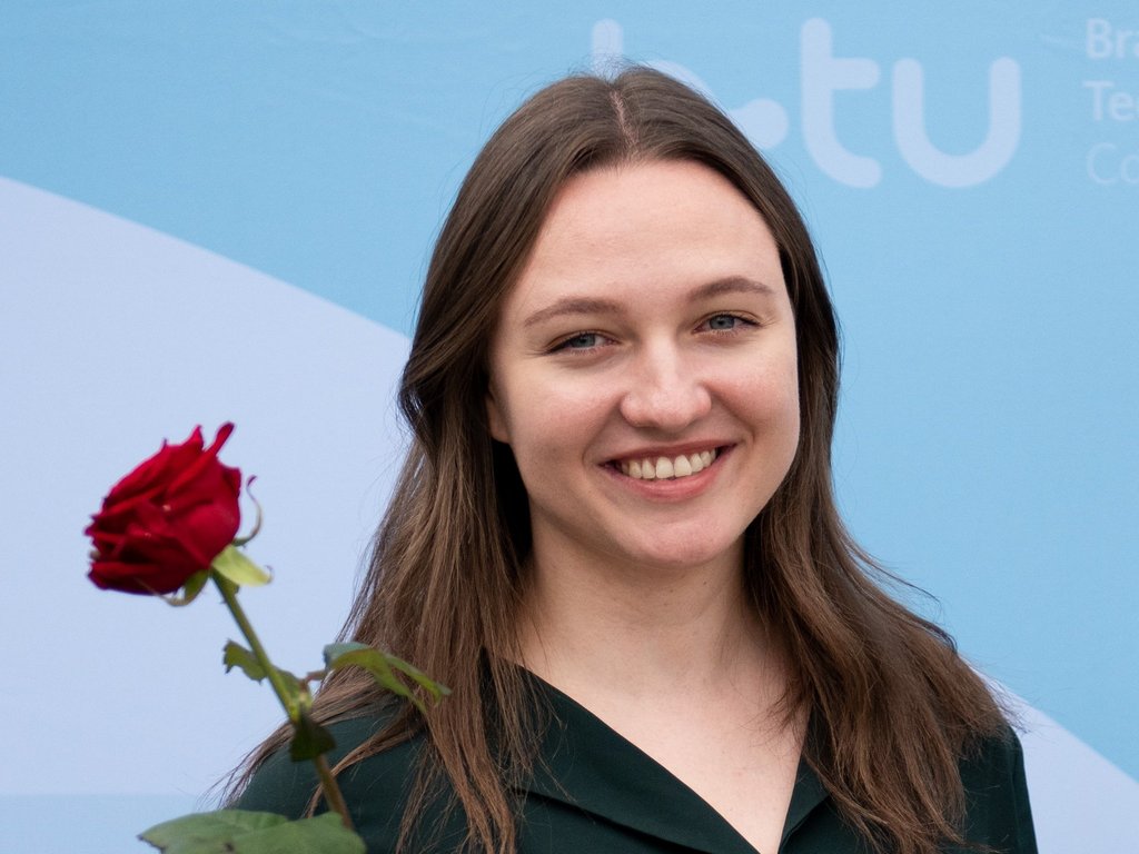Dylana-Chiara Stein, MINT-Preisträgerin 2020 Dylana-Chiara Stein, MINT-Preisträgerin 2020