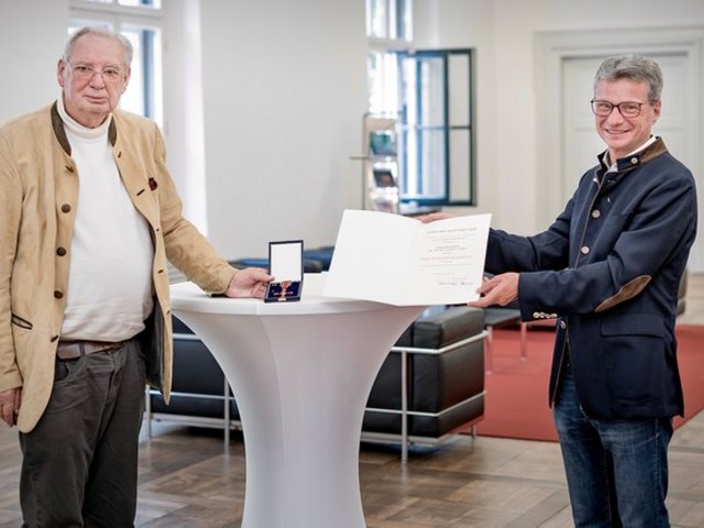 Überreichung des Bundesverdienstkreuz