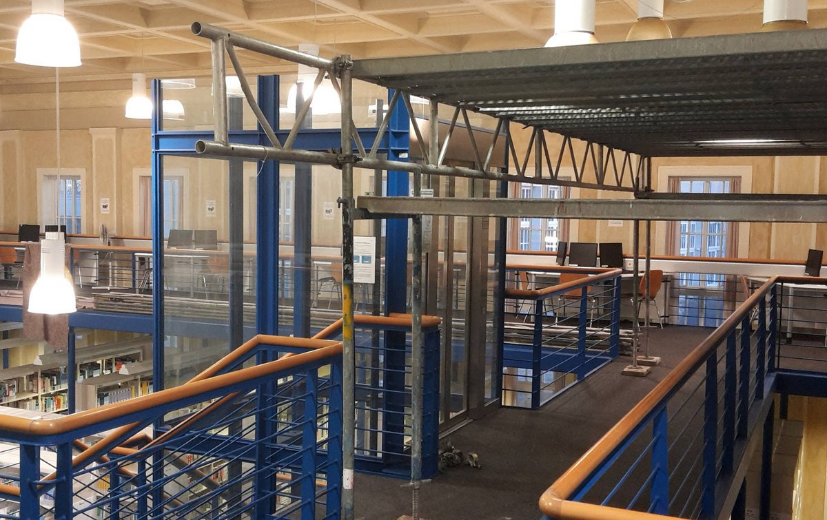 Bauarbeiten in der Bibliothek Senftenberg 