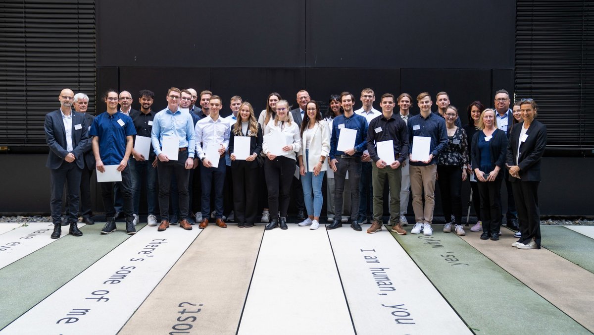  Das Bild zeigt geförderte Studierende der BTU Cottbus-Senftenberg.