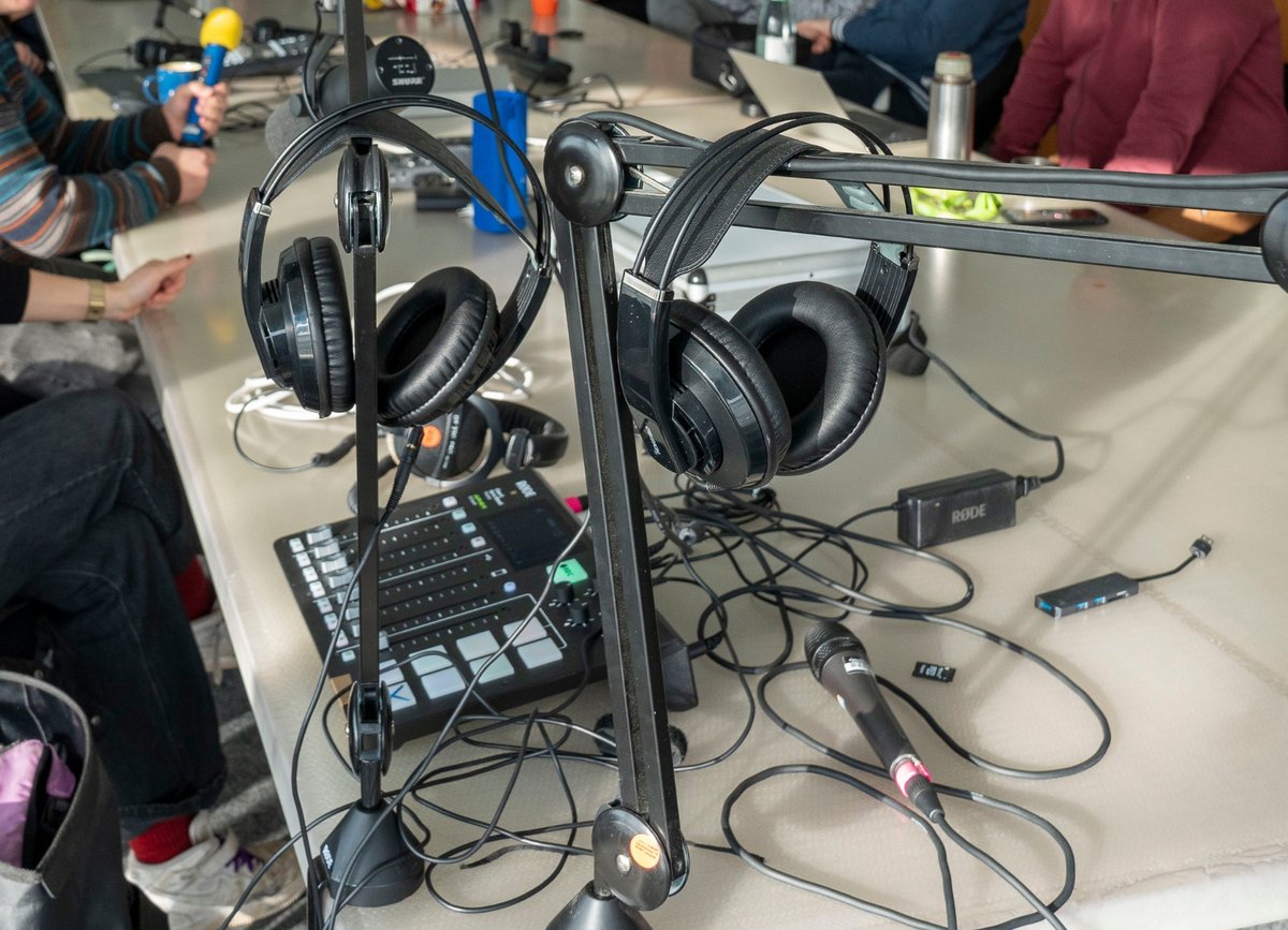 The two initiatives "Free Radio for Cottbus and Lusatia" and "Radio Driving Licence" have been launched at BTU Cottbus-Senftenberg. (Photo: BTU, Ralf Schuster)