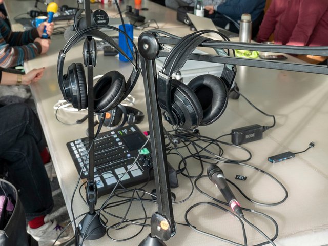 An der BTU Cottbus-Senftenberg sind die beiden Initiativen „Freies Radio für Cottbus und die Lausitz“ und „Radioführerschein“ gestartet. (Foto: BTU, Ralf Schuster)