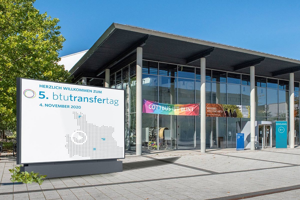 Plakat zum Transfertag vor dem ZHG