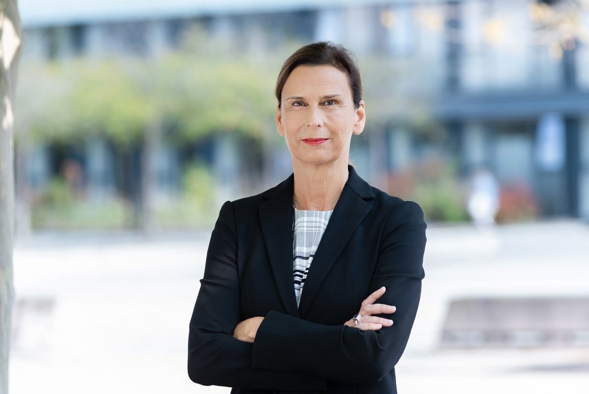 Portrait photo of BTU President Prof. Gesine Grande. Photo: Kirsten Nijhof