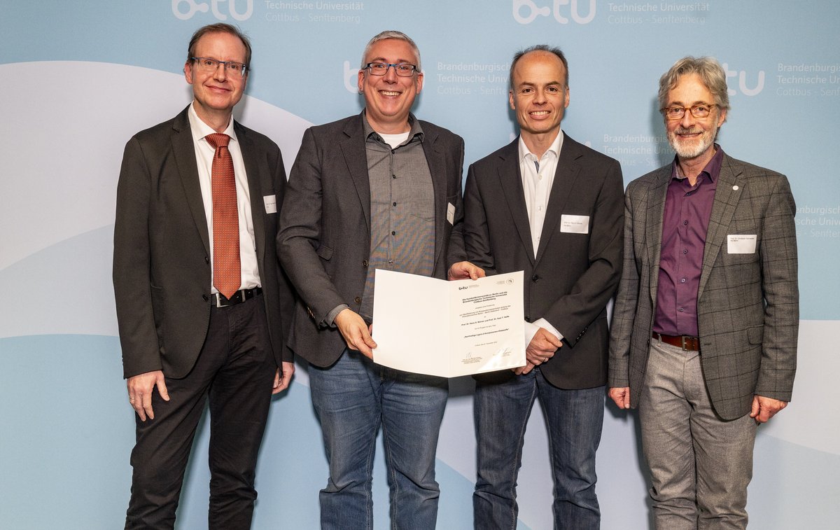 Die Wissenschaftler des Projektes zur Entwicklung nachhaltiger Zweikomponenten-Klebstoff. Foto: BTU, Ralf Schuster.