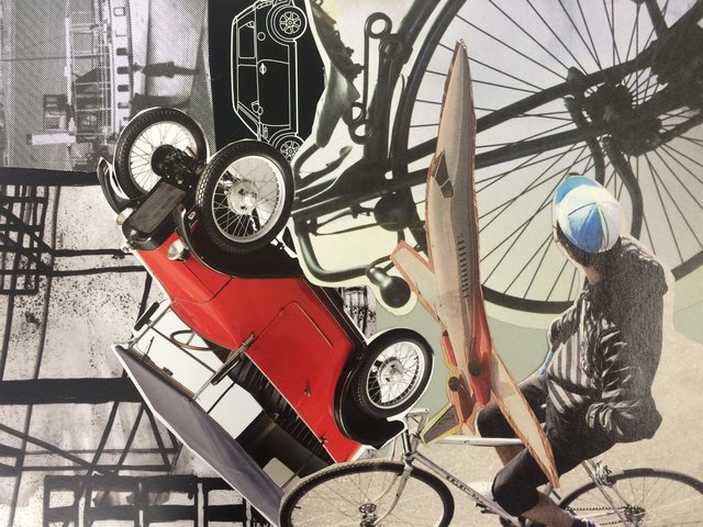 Collage von Dr. Martin Stelzig, die unter anderem eine Person auf einem Fahrrad, ein Auto und ein Flugzeug zeigt.