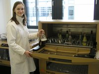 Anne Wuttke is incubating shake flask cultures