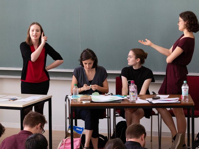 Debattier-Trainingsabende an der BTU im Sommersemester 17. Mai 2022 + 31. Mai 2022 17:00 - 20:00 Uhr