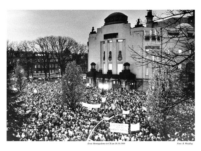 Erste Montagsdemo in Cottbus am 30.10.1989