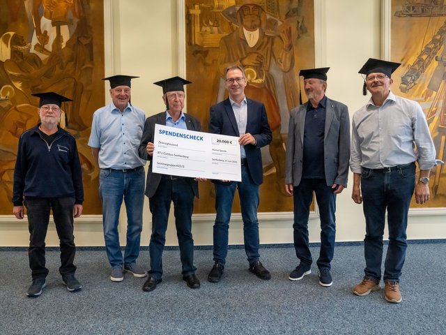 You can see the donation handover