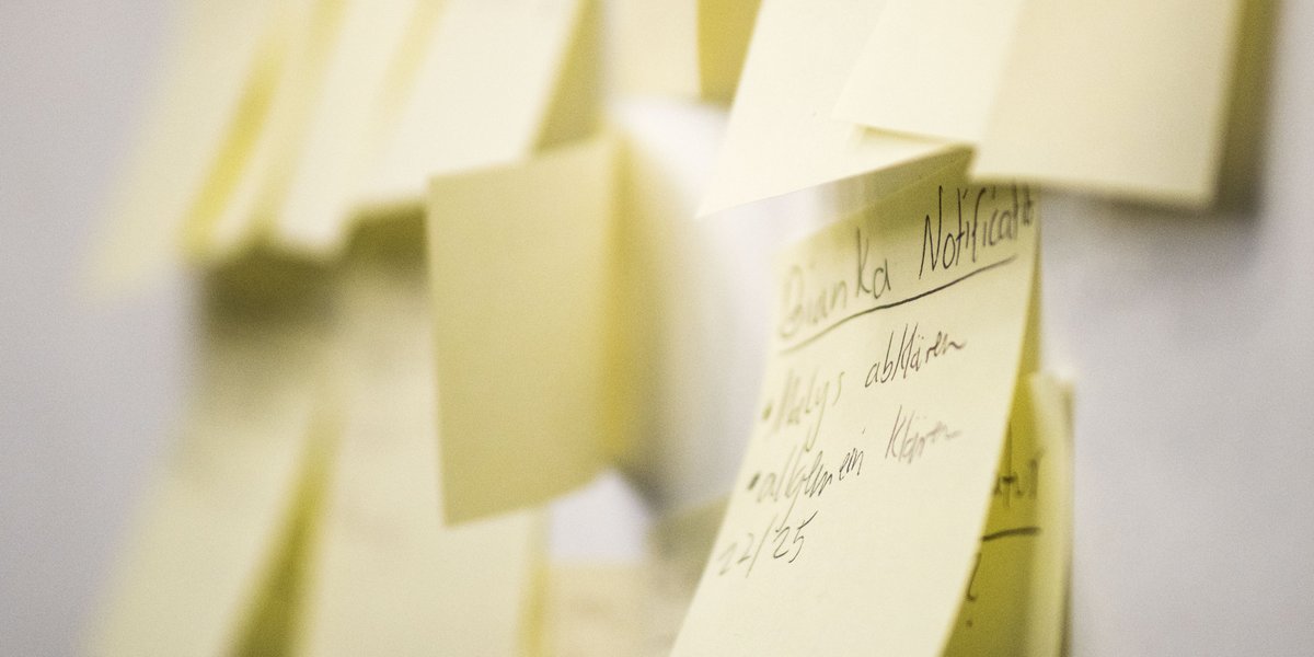 Coberbild zu "Projekte": ToDo-Notizzettel
