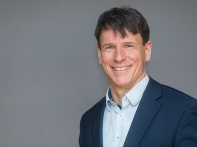 Prof. Dr.-Ing. Georg Duda im Portrait