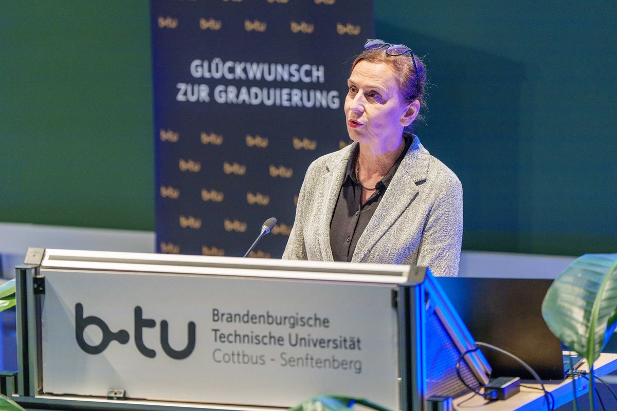 Prof. Dr. Gesine Grande.