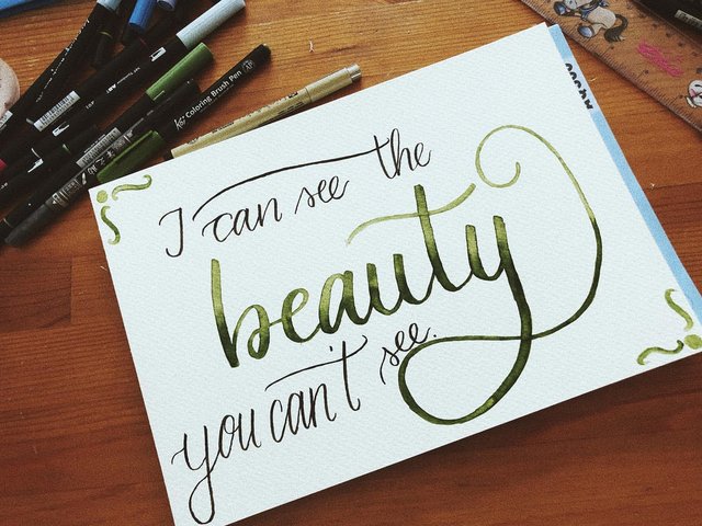 Handlettering - wenn Schrift lebendig wird; eine Ausstellung von Pauline Maria Blum