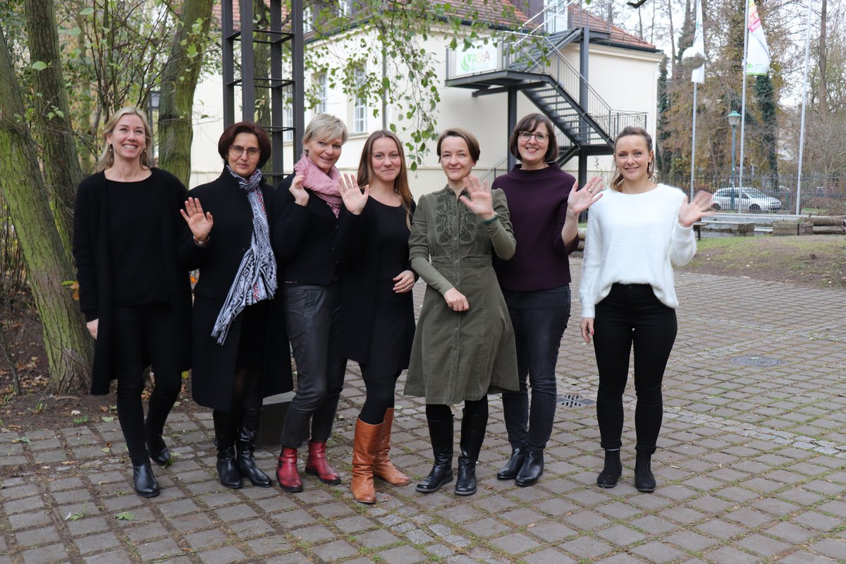 Mareike Kühne, Olga Rösch, Birgit Hendrischke, Sahra Damus, Dörte Beyer, Sandra Cartes, Christina Wolff, Equal Opportunities Officer in the area of LaKoG Brandenburg,