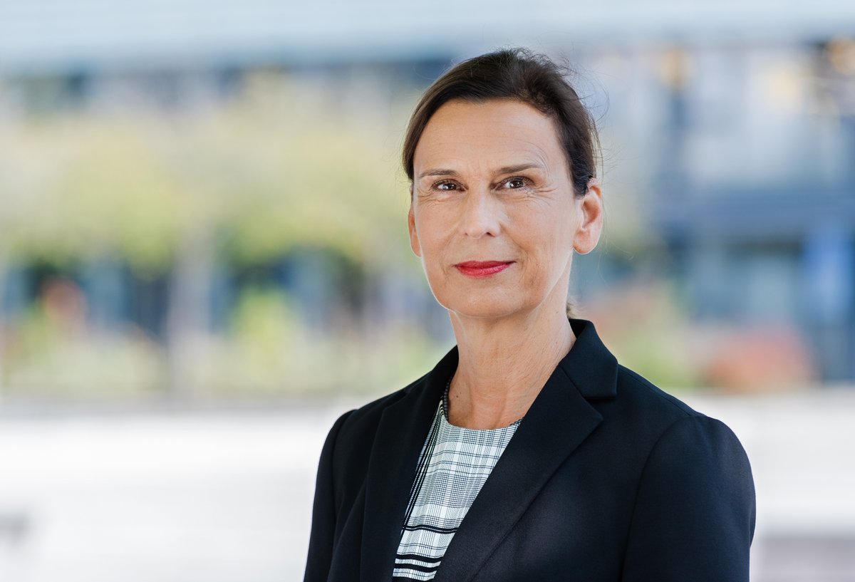 Porträtfoto der Präsidentin der BTU Cottbus–Senftenberg Prof. Dr. Gesine Grande. © Kirsten Nijhof