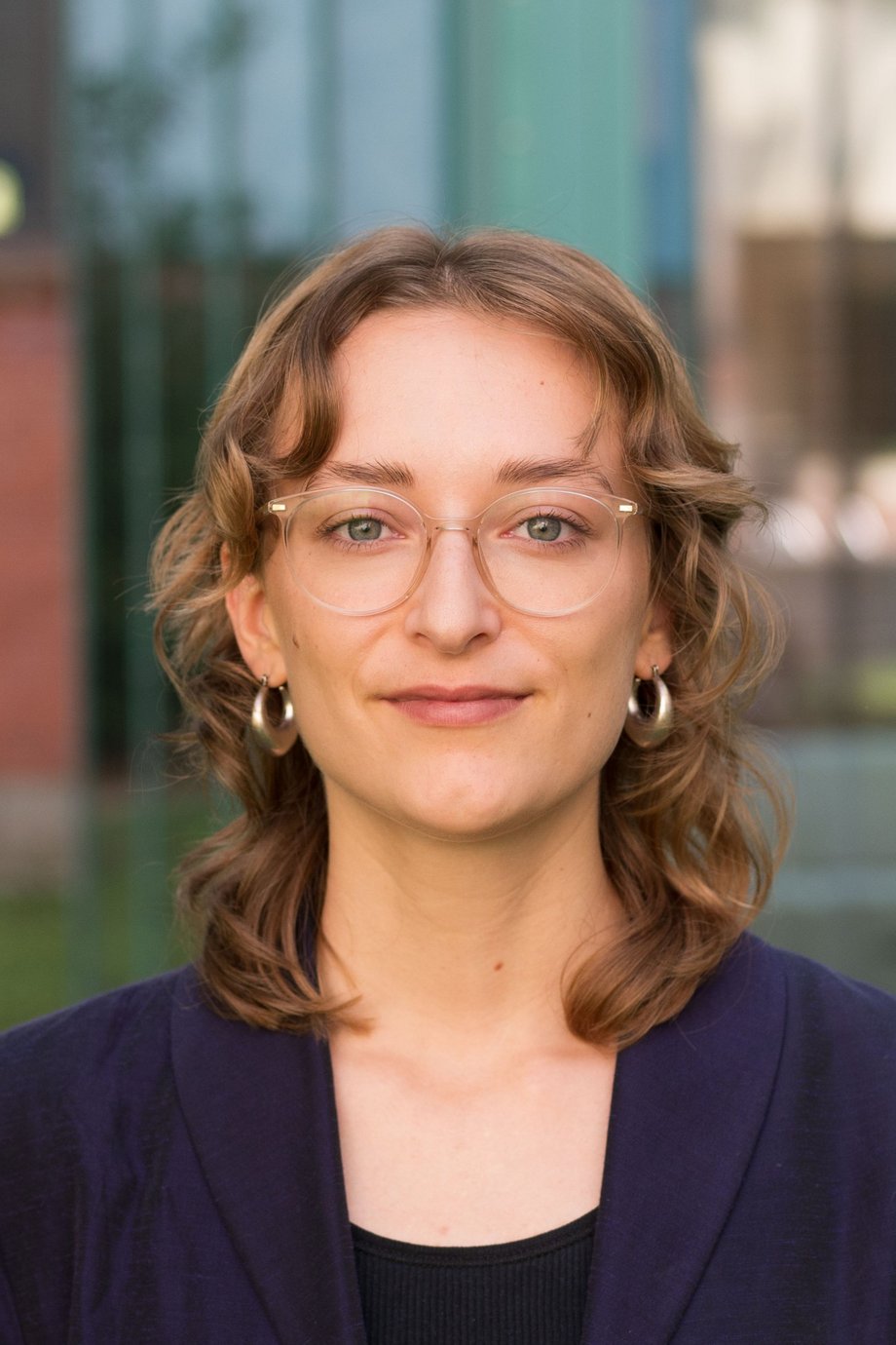 Projektmitarbeiterin Lorena Herzog (Porträt)