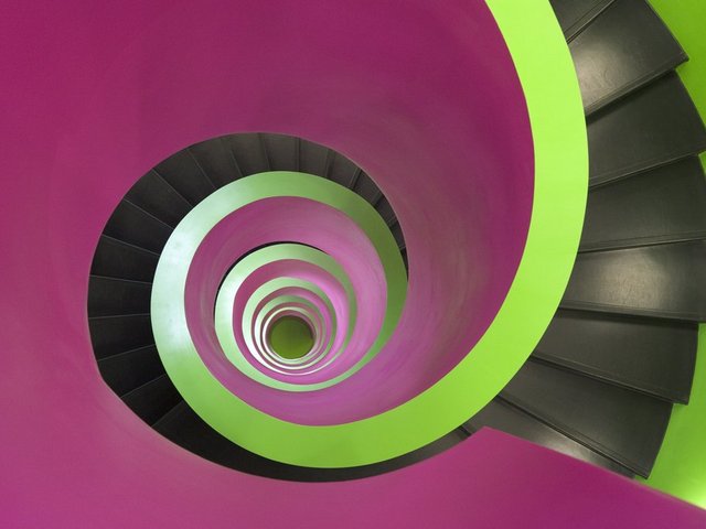 Ansicht der Spindeltreppe im IKMZ