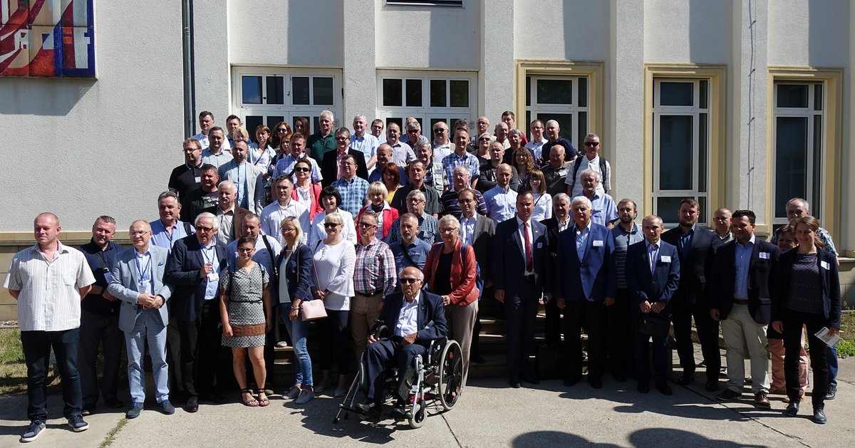 Gruppenfoto mit den Teilnahmern des deutsch-polnischen Wissensforums