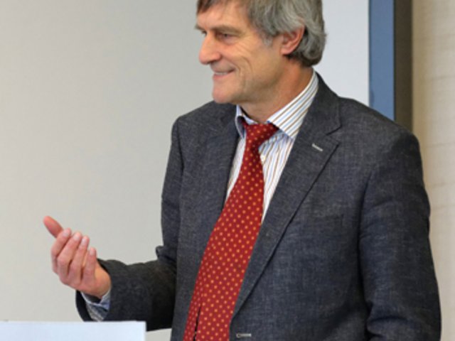 Prof. Dr. Hubert Zapf