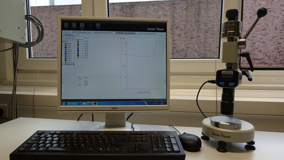 Hardness tester according to Shore Zwick/Roell 3130/3131 on stand