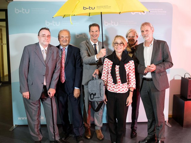 Gruppenfoto BTU-Kanzler und Präsidium